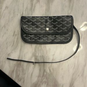 GO - YARD Wristlet Wallet (Brand New)